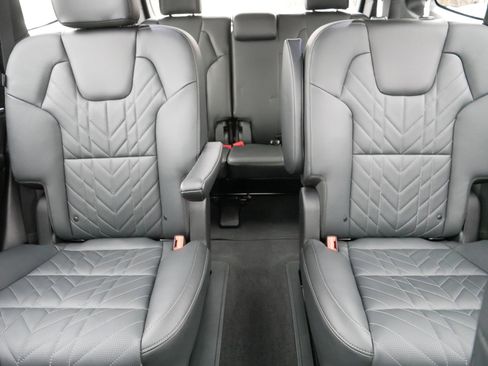 Used 2025 Kia Telluride SX Prestige X-Line image 13