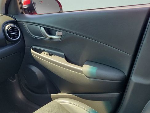 Used 2019 Hyundai Kona Ultimate image 16