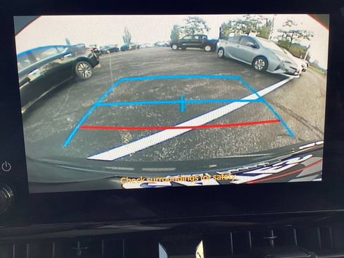 Used 2025 Toyota Corolla LE FWD image 15