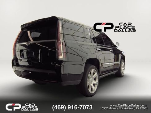 Used 2019 Cadillac Escalade Premium Luxury RWD image 4