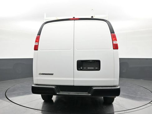 Used 2020 Chevrolet Express 2500 Work Van w/ Driver Convenience Package image 4