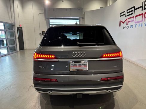 Used 2023 Audi Q7 2.0T Premium Plus w/ Premium Plus Package AWD/4WD image 6