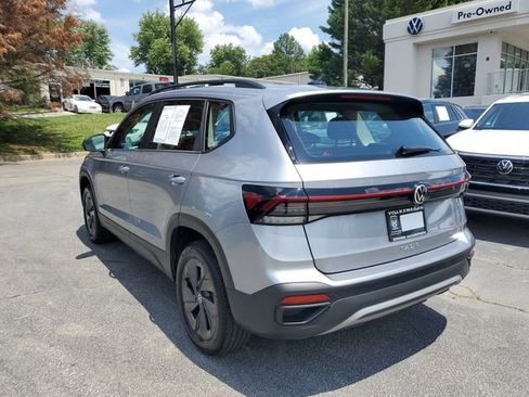 Used 2025 Volkswagen Taos S FWD image 6