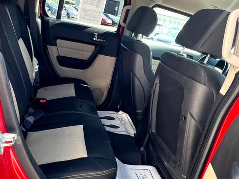 Used 2006 HUMMER H3 Sport Utility image 13