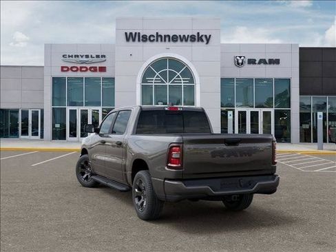 New 2026 RAM 1500 Express AWD/4WD image 3
