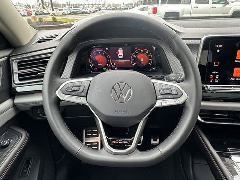 New 2026 Volkswagen Atlas Peak Edition AWD/4WD image 11