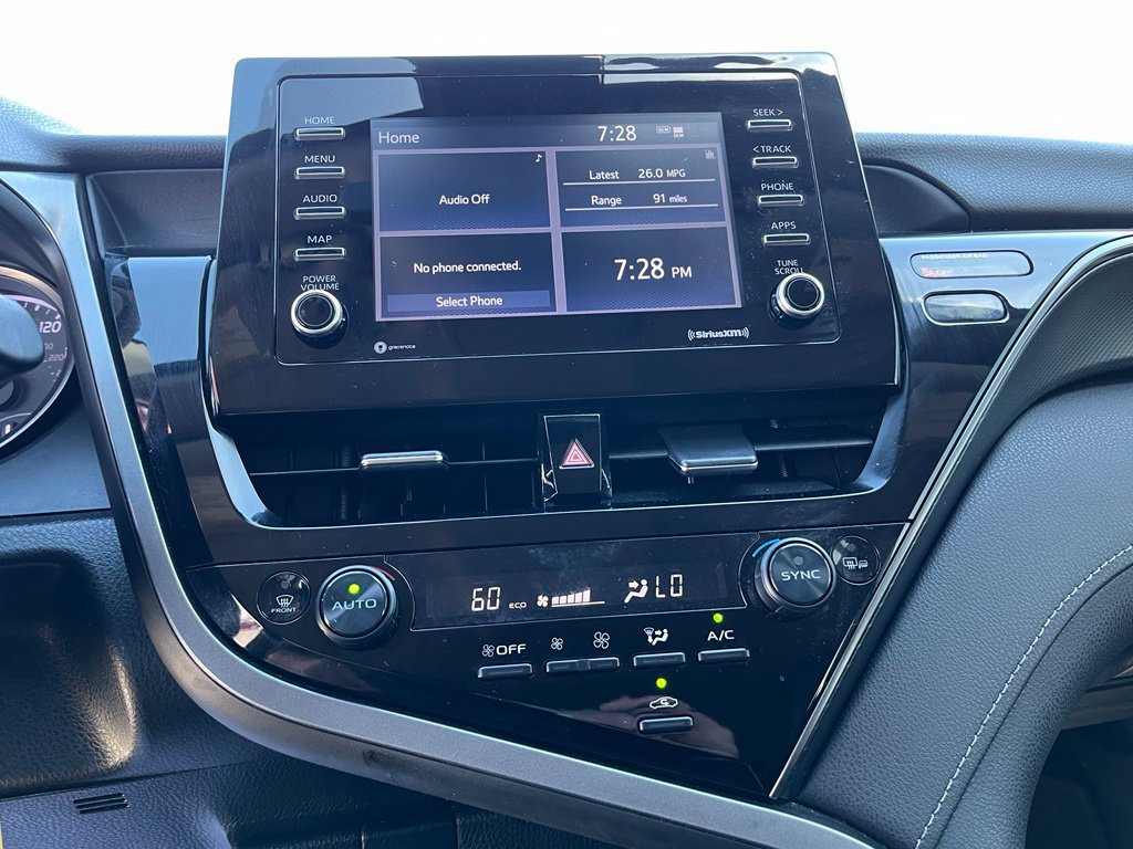 Used 2022 Toyota Camry SE FWD image 20