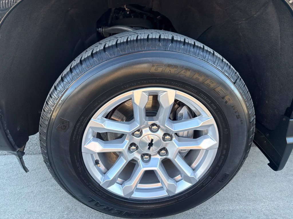 Used 2023 Chevrolet Silverado 1500 RST AWD/4WD image 14