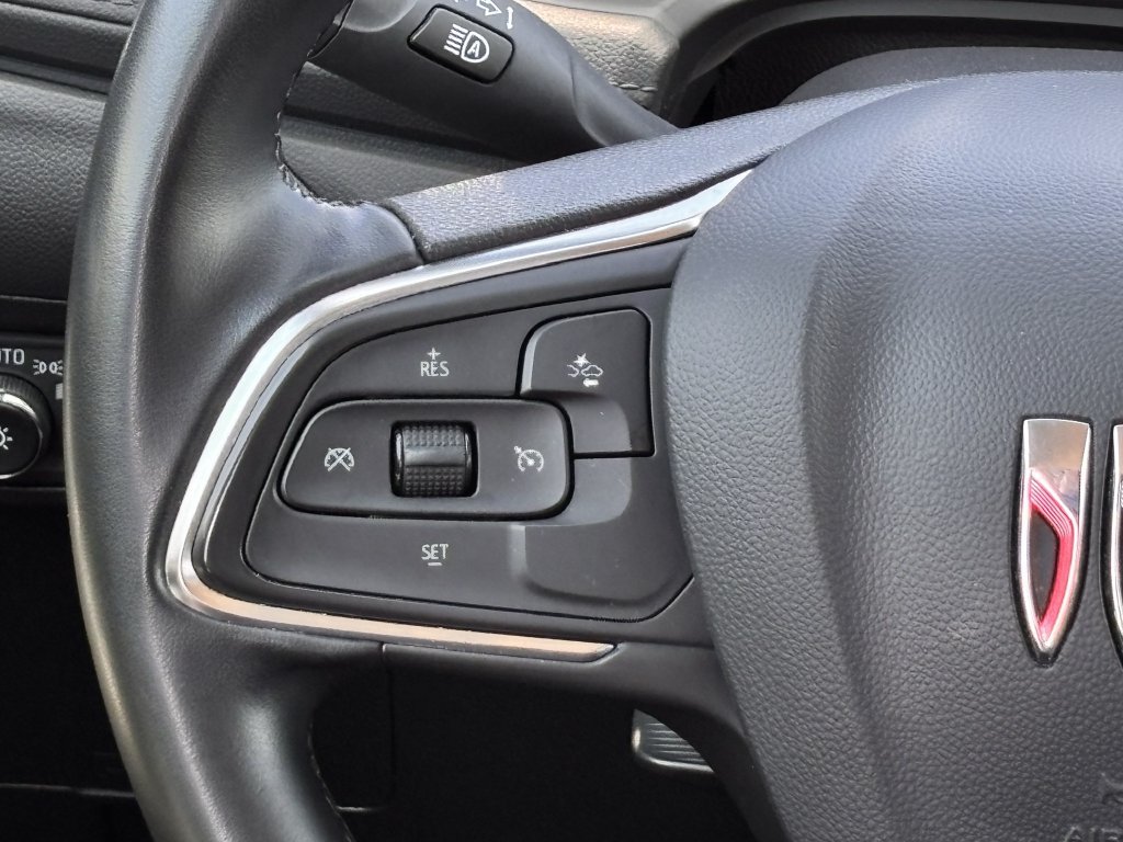 Used 2024 Buick Encore GX Sport Touring AWD/4WD image 11