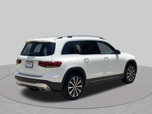 Used 2021 Mercedes-Benz GLB 250 image 5