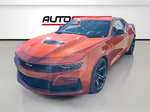 Used 2022 Chevrolet Camaro SS image 3