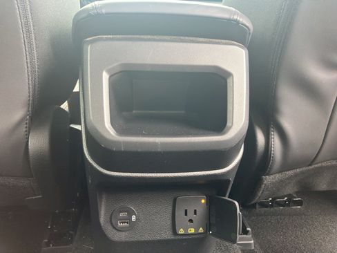 Used 2025 Ford Ranger Raptor AWD/4WD image 35