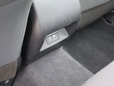 Used 2024 Nissan Altima 2.5 SV FWD image 18