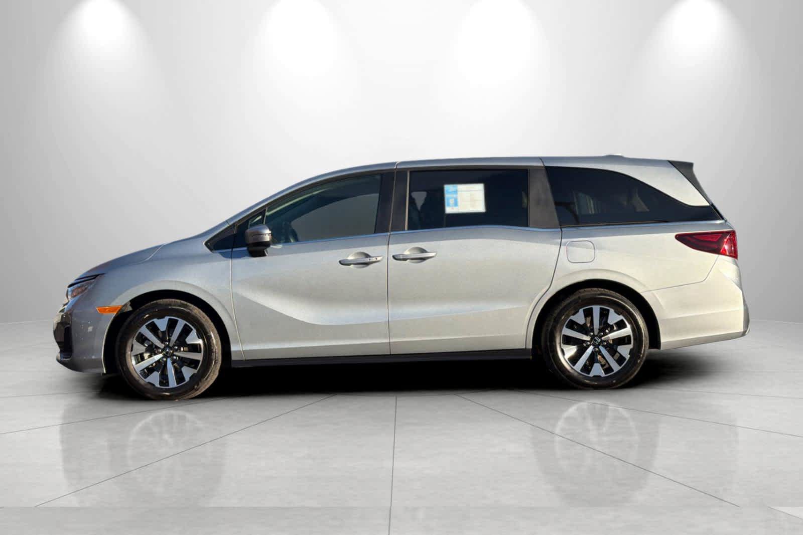 Used 2025 Honda Odyssey EX-L image 5