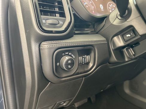 New 2025 RAM 2500 Limited image 46