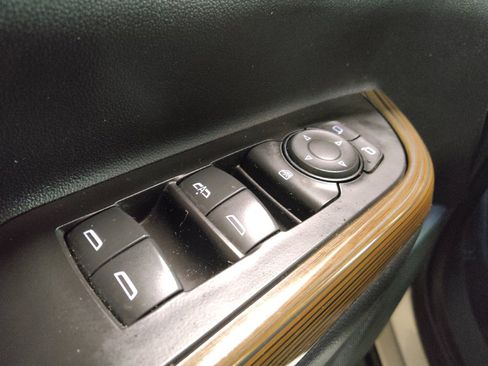 Used 2020 GMC Acadia SLE w/ Driver Convenience Package AWD/4WD image 27