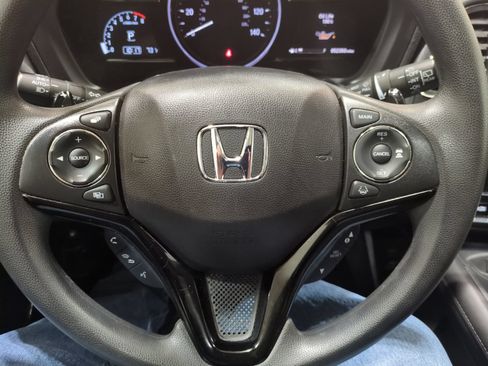 Used 2022 Honda HR-V EX image 19