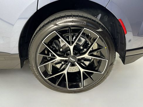 New 2026 Aston Martin DBX 707 AWD/4WD image 9