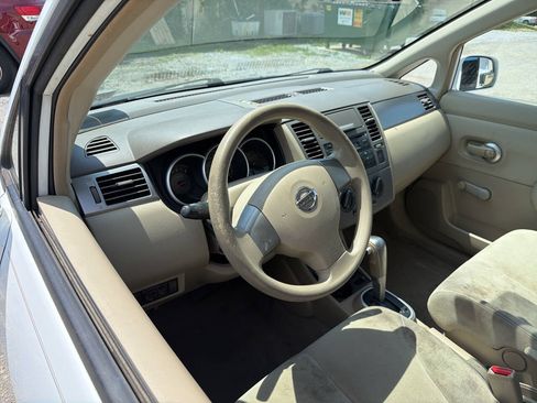 Used 2009 Nissan Versa 1.8 S w/ ABS Pkg FWD image 6