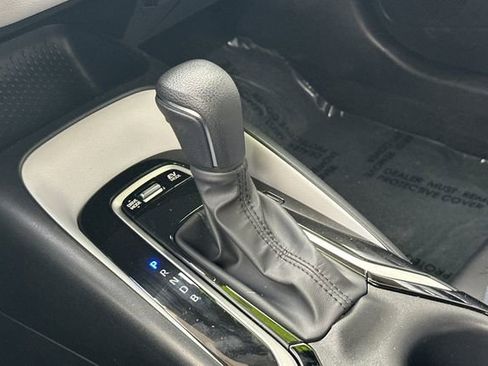 Certified 2025 Toyota Corolla SE image 29