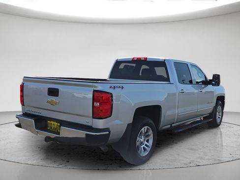Used 2017 Chevrolet Silverado 1500 LT w/ Max Trailering Package AWD/4WD image 7