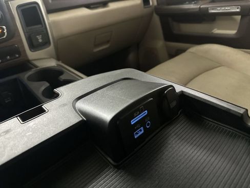 Used 2013 RAM 1500 Laramie w/ Convenience Group AWD/4WD image 53