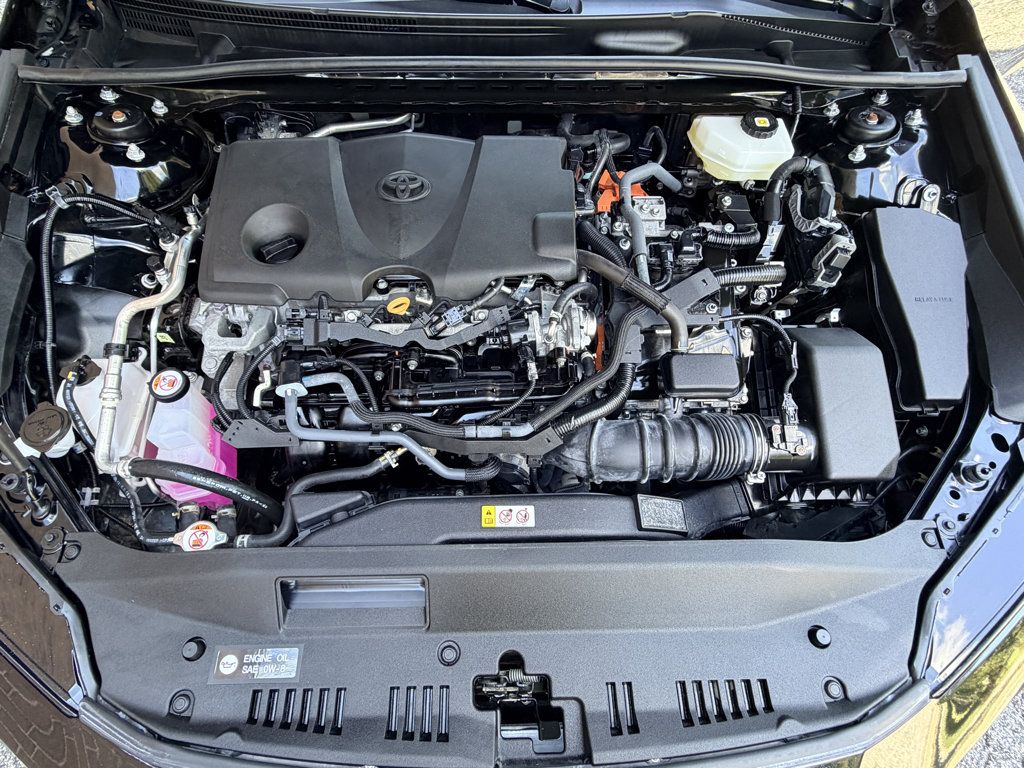 Used 2025 Toyota Camry LE FWD image 28
