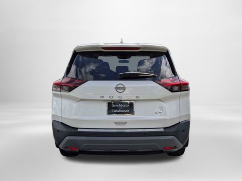 Used 2023 Nissan Rogue SV FWD image 5