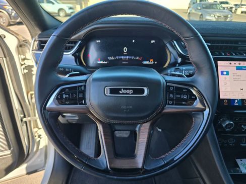 Used 2022 Jeep Grand Cherokee Summit w/ Luxury Tech Group V RWD image 22
