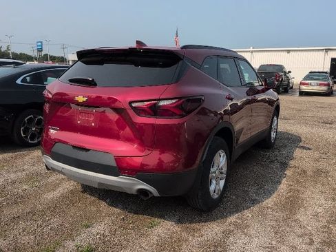 Used 2020 Chevrolet Blazer LT FWD image 4