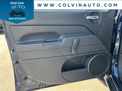 Used 2015 Jeep Patriot Sport FWD image 12