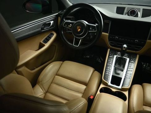 Used 2021 Porsche Macan GTS AWD/4WD image 47