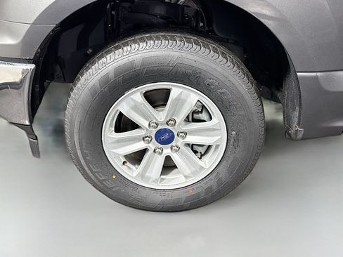 Used 2019 Ford F150 XL w/ Equipment Group 101A Mid RWD image 32