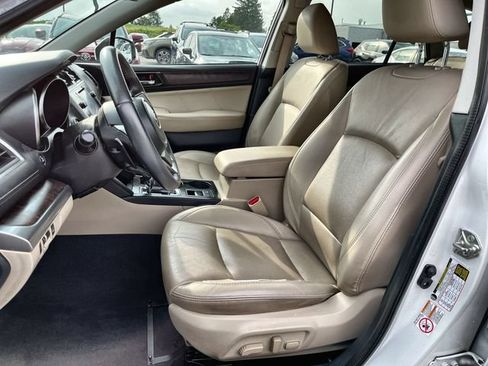 Used 2019 Subaru Outback 2.5i Limited w/ Popular Package #2 AWD/4WD image 15