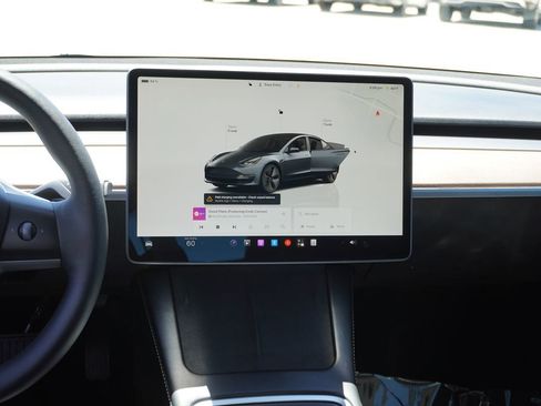 Used 2023 Tesla Model 3 Standard Range RWD image 21