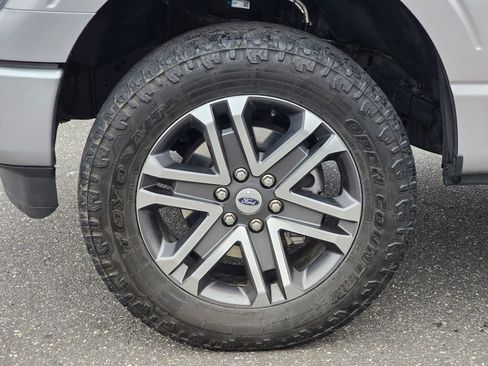 Used 2021 Ford F150 XL w/ STX Appearance Package image 9