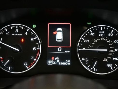 Used 2025 Subaru Forester Sport image 9