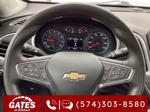 Used 2024 Chevrolet Malibu LT image 28