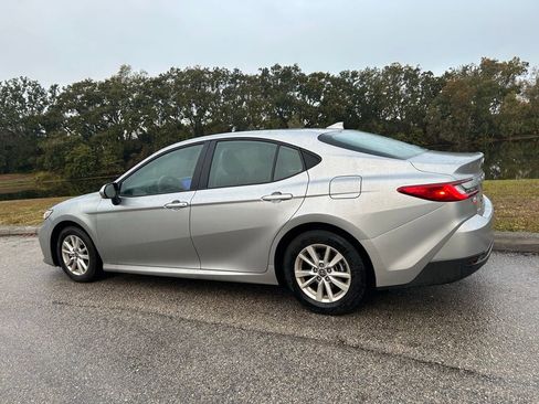 Certified 2025 Toyota Camry LE image 3