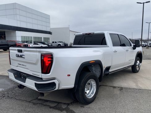 Used 2024 GMC Sierra 3500 Denali Ultimate image 5