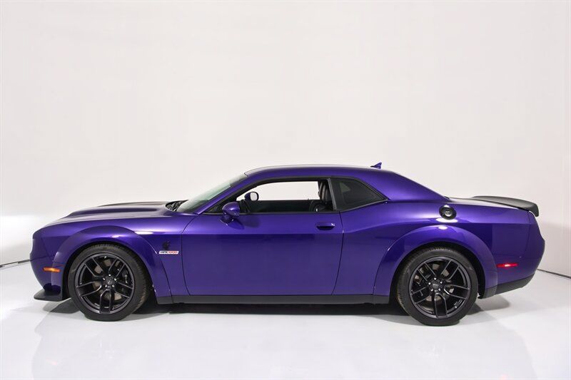 Used 2019 Dodge Challenger SRT Hellcat Redeye RWD image 5