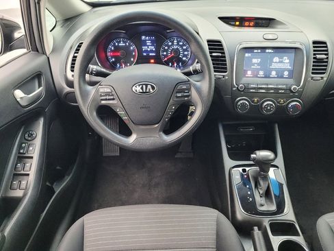 Used 2018 Kia Forte LX w/ LX Popular Package FWD image 22