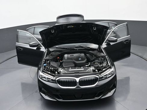 New 2026 BMW 330i xDrive Sedan w/ Premium Package AWD/4WD image 39