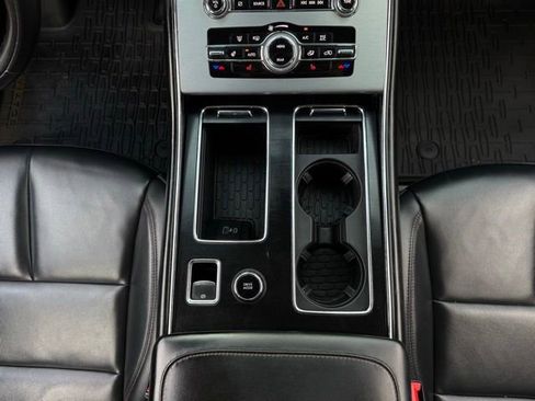 Used 2022 Lincoln Aviator AWD w/ Premium Package image 30
