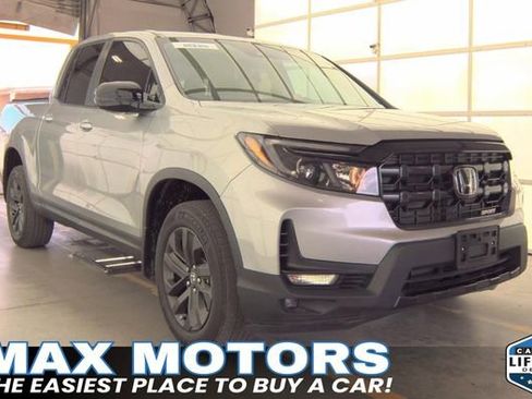 Used 2024 Honda Ridgeline Sport image 4