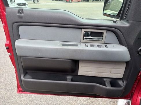 Used 2011 Ford F150 XLT w/ XLT Chrome Pkg image 17