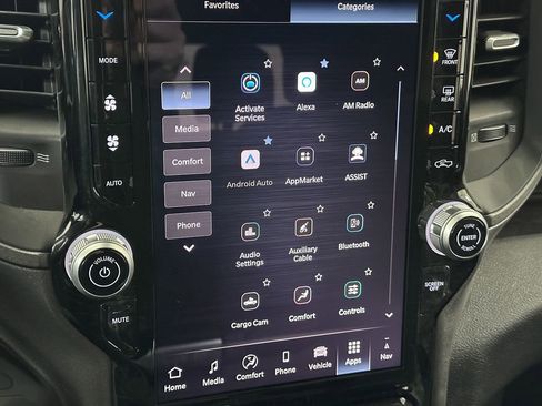 New 2025 RAM 3500 Tradesman image 39