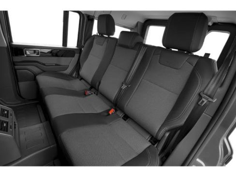 Used 2025 INEOS Grenadier image 12