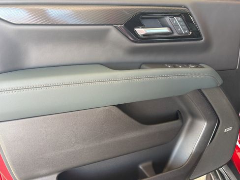 New 2026 GMC Yukon AT4 w/ LPO, Floor Liner Package image 10