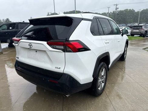 Used 2024 Toyota RAV4 XLE FWD image 7